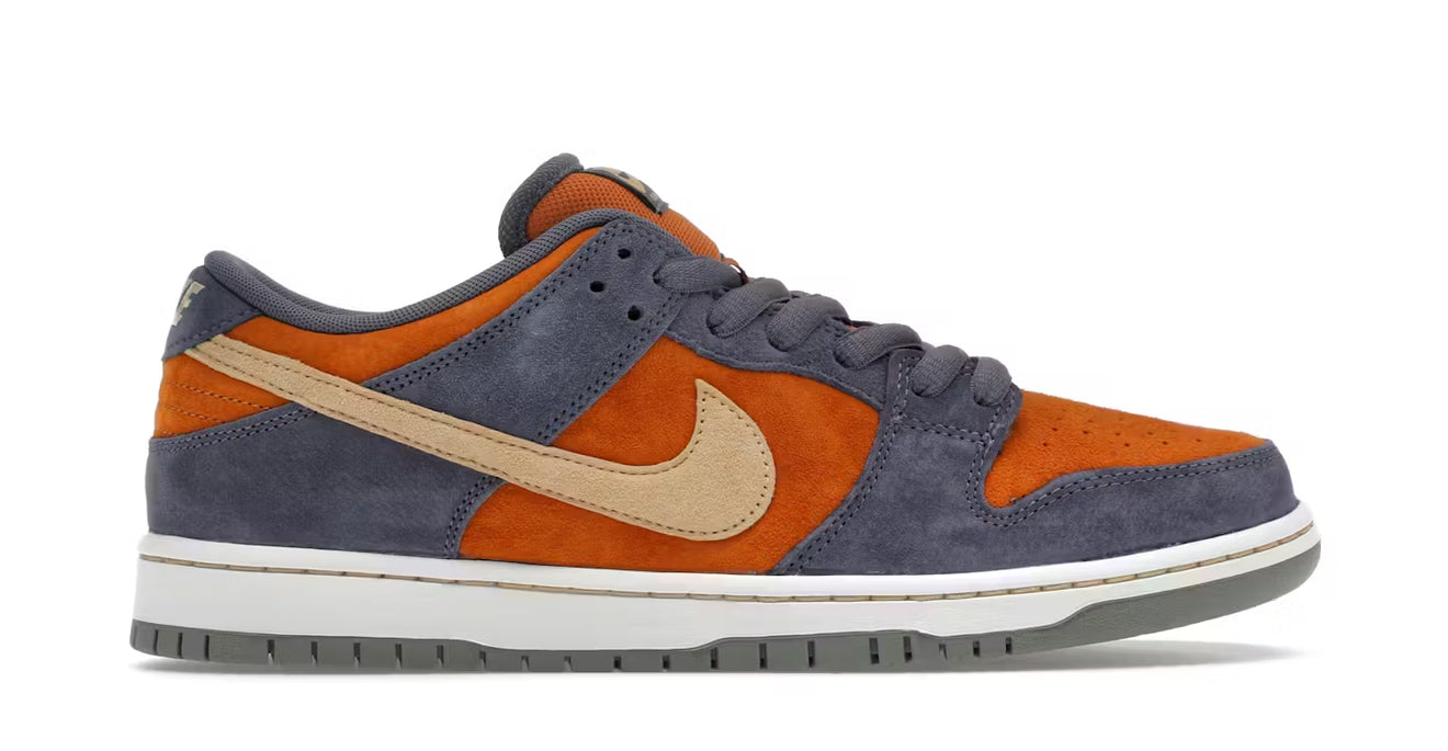 Dunk Low SB 'Light Carbon Monarch'